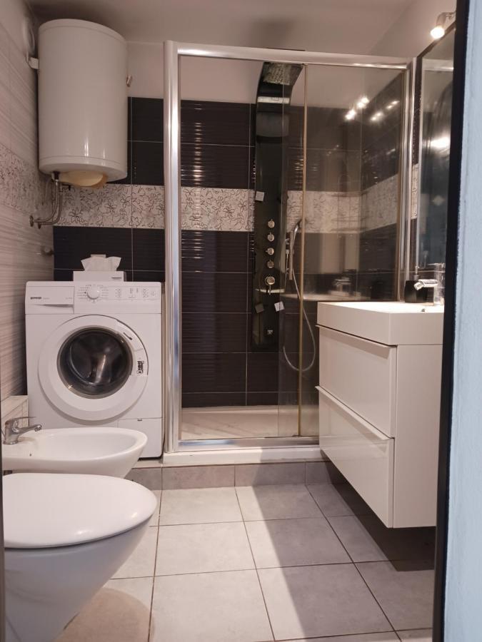 Appartement Familyhouse à Pula Extérieur photo